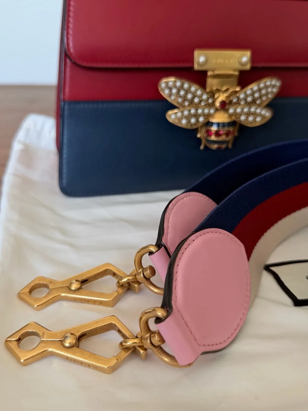 GUCCI QUEEN MARGARET COLORBLOCK LEATHER BEE BAG